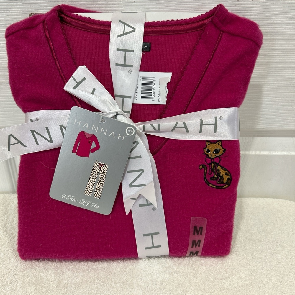 Hannah Fuchsia Pink V-Neck Pajamas with Cat Embroidery